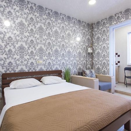 Апартаменти Well Located Studio - Yaroslavska Str. 21 Харків Екстер'єр фото